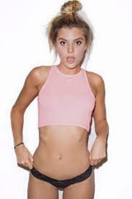 Alissa Violet étoile parfaite photo