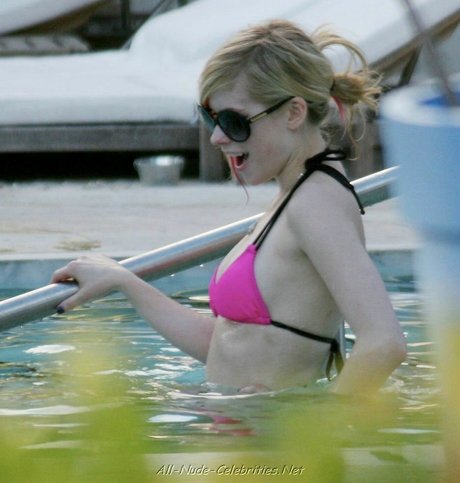 Avril Lavigne meilleur modèle collection