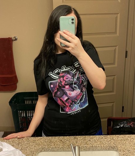 SylveeVT hermosa estrella imágenes