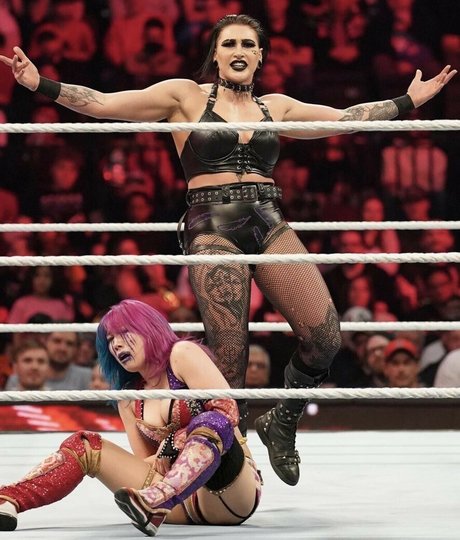 Rhea Ripley actrice xxx photos