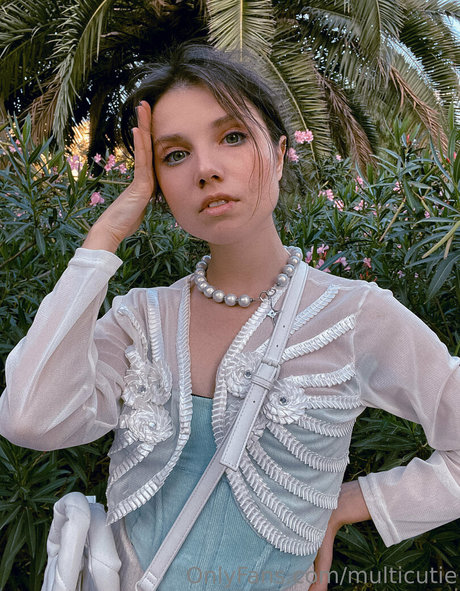 multicutie actrice porno galerie