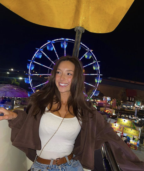 Taylor Alesia star sex pictures