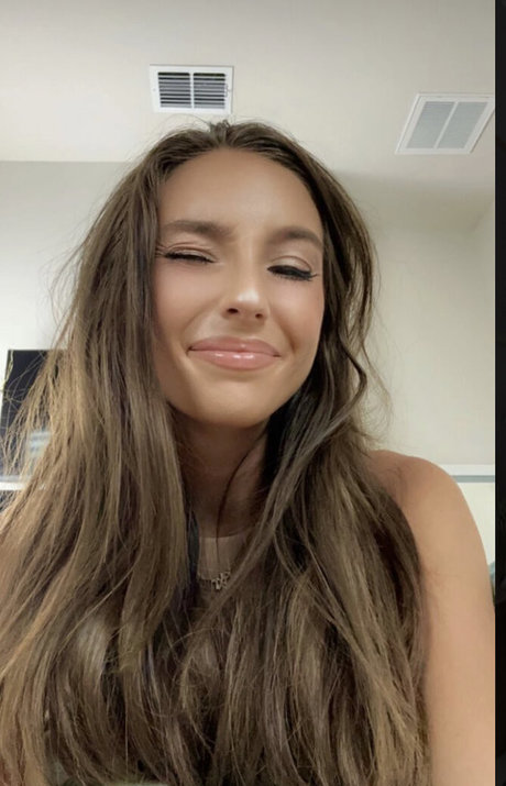 Taylor Alesia pornstar photo