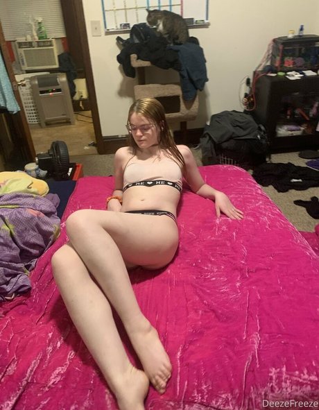 deezefreeze modelo erótico recopilación