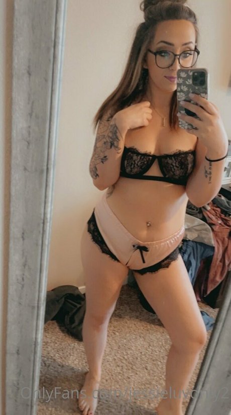 jessieluvonly2 modelo porno archivo