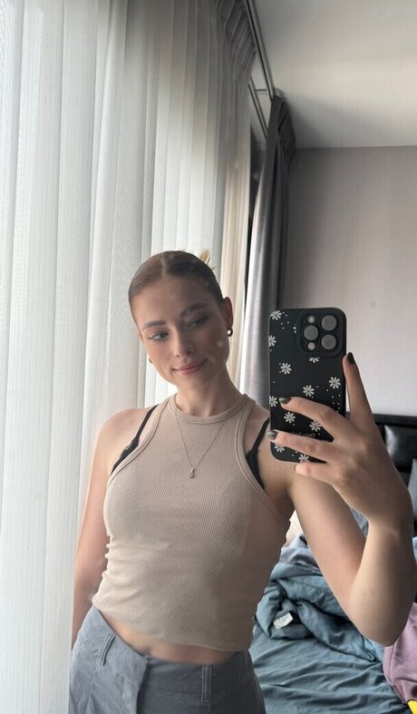 Anica Zimmermann Miniature