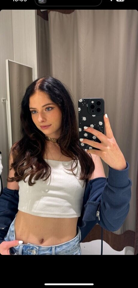 Anica Zimmermann meilleure star du porno photo