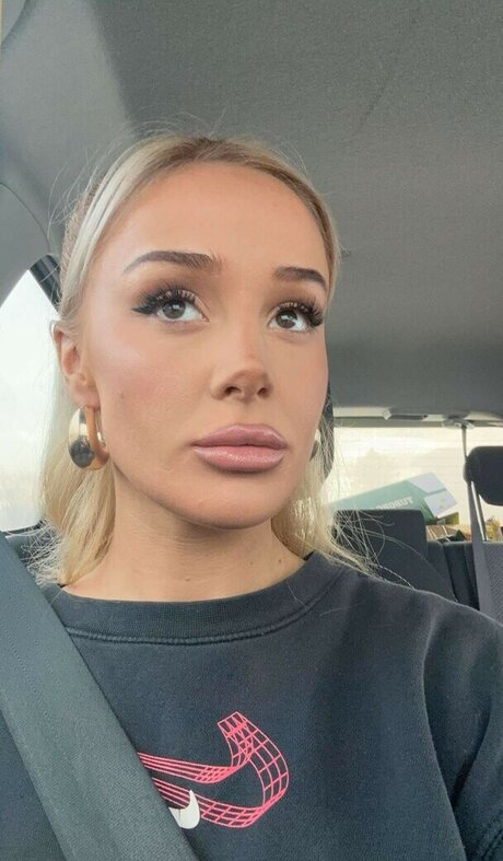 Brynhildurgunnlaugs mejor actriz galerías