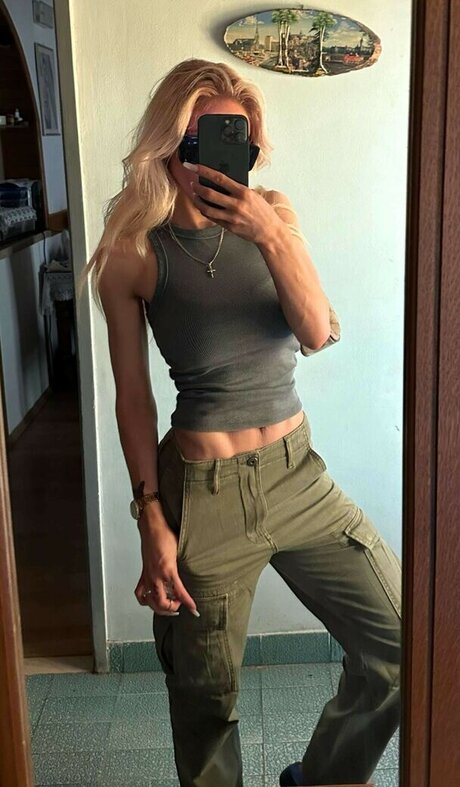 Brynhildurgunnlaugs top pornstar photo