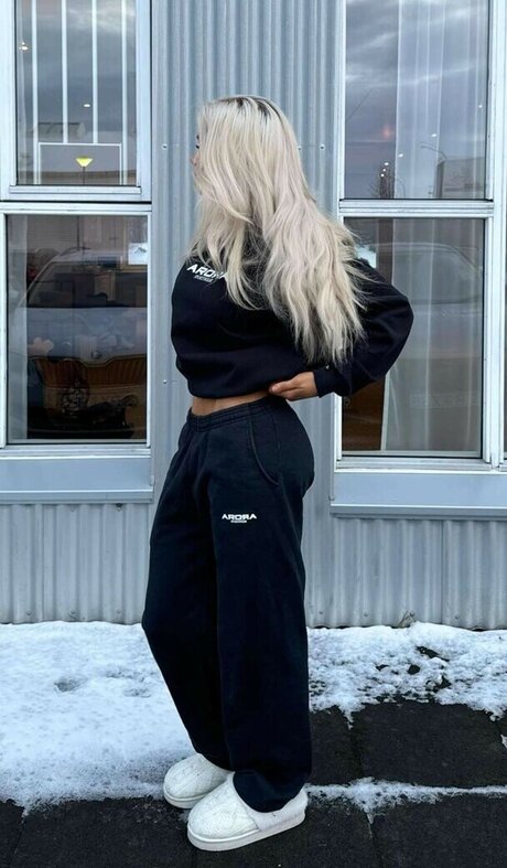 Brynhildurgunnlaugs nus star du porno photos