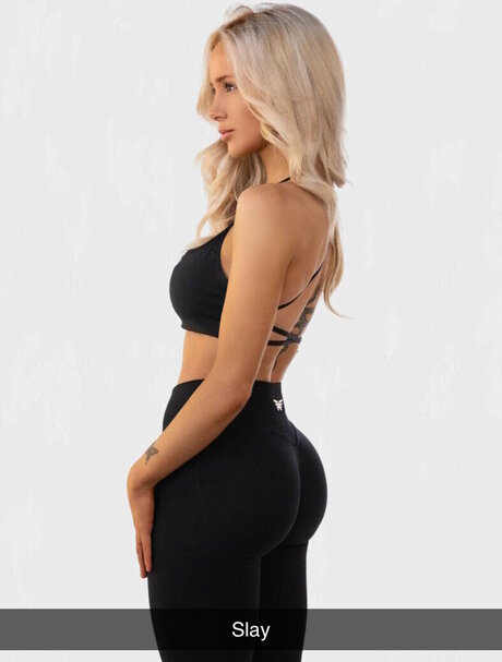 Brynhildurgunnlaugs modèle érotique images