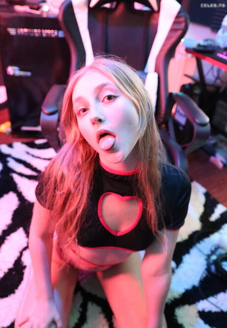 Ava Cherrry nus de stars du porno photos