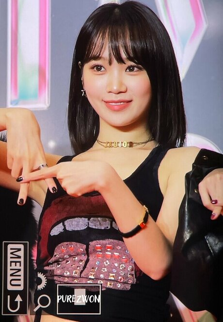 Kim Chaewon estrella porno de arte recopilación