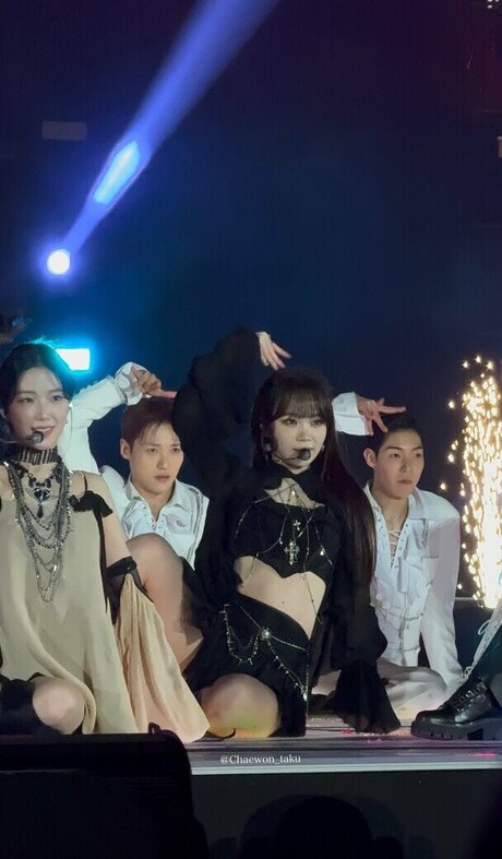 Kim Chaewon estrella porno adulto galería