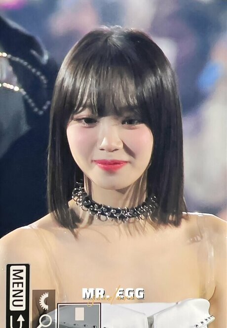 Kim Chaewon star du porno sympa galerie