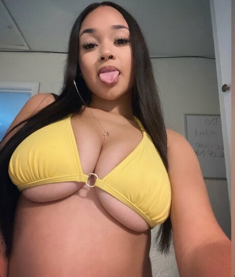keilaniixxx star naked photos