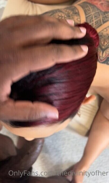 yoga onlyfans haut por collection