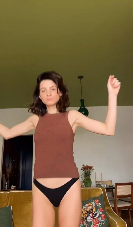 Giselle Batista estrella sexy foto