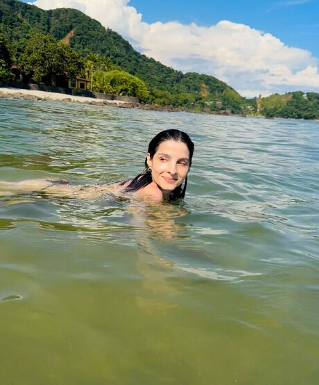 Giselle Batista actriz libre imágenes