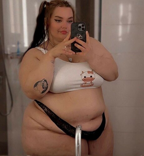 black mature onlyfans naked image