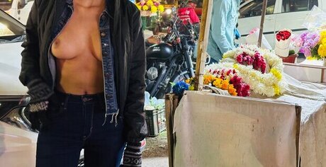 Sassy Siya top star picture