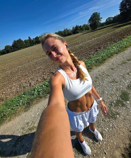 Sophia Fl rsch meilleure actrice img