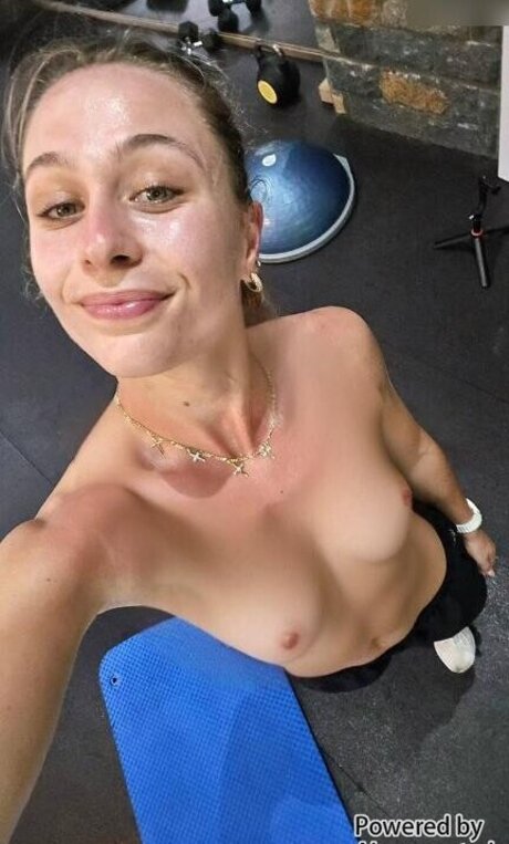 Sophia Fl rsch modelo sexual archivo