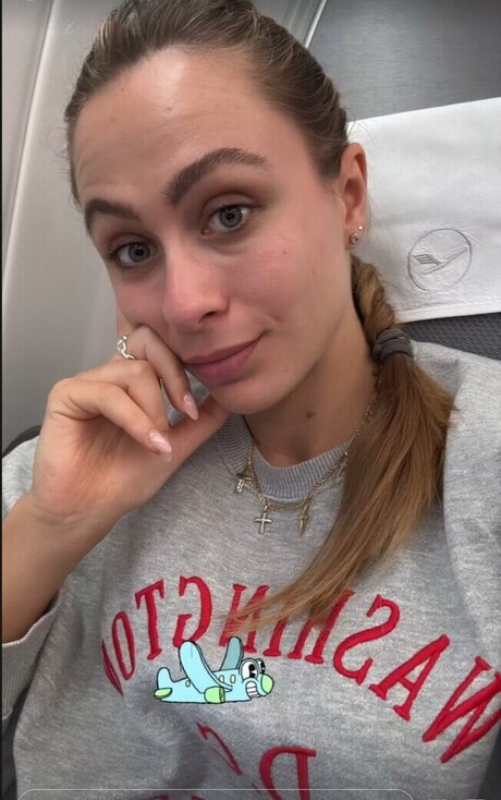 Sophia Fl rsch star du porno de haute qualité img