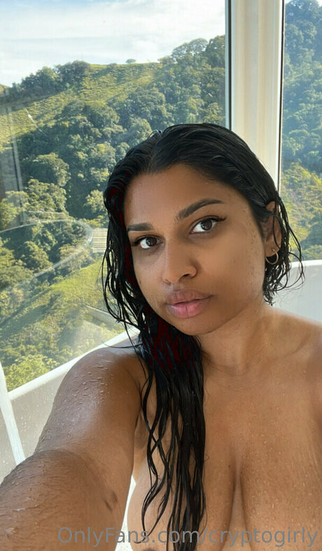 Miss Patel star érotique galeries