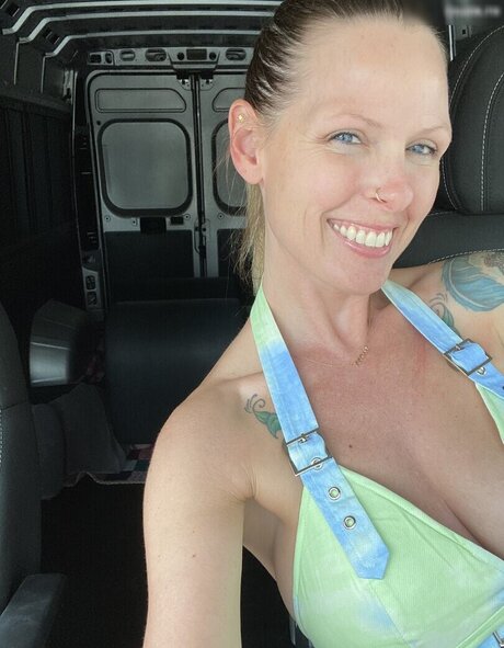 skylerxo modèle sexy photos