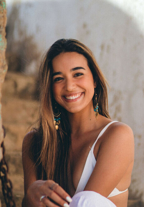 Carolina Luz modèle joli archive