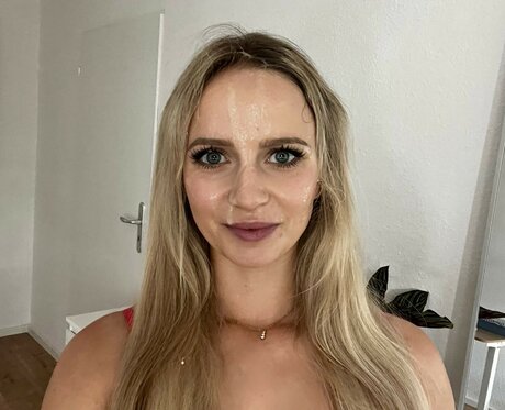 baebaezoe star exclusive des photos