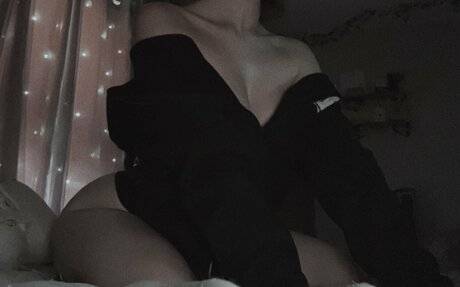 Itsmalic3 estrella porno caliente imagen