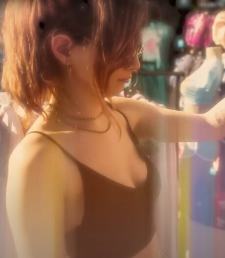 Esther Kerkhoff étoile adulte des photos