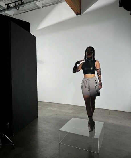 Valkyrae bonita modelo foto