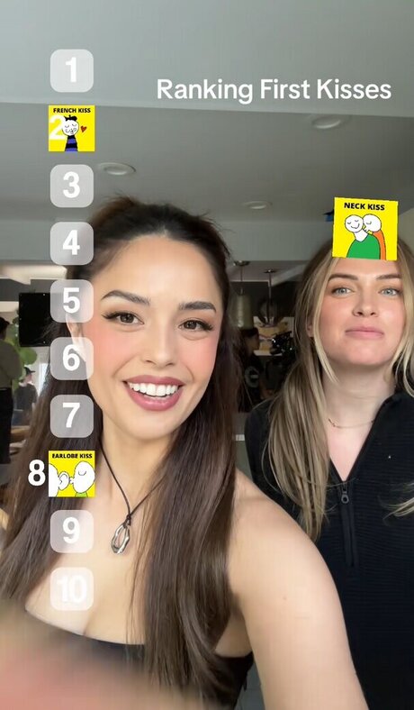 Valkyrae modelo perfecto galerías