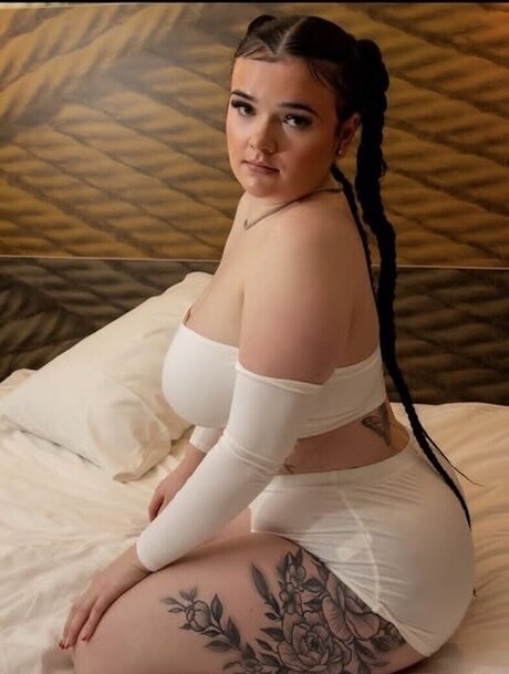 Katieexo134 xxx étoile galeries