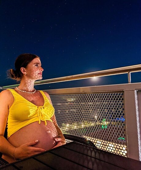 Julia Schulze star du porno adulte archive