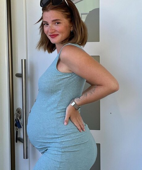 Julia Schulze modelo de arte imagen