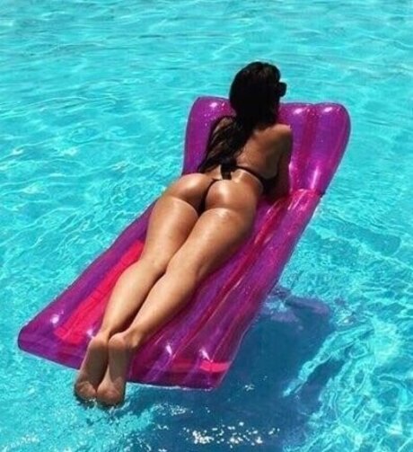 Georgina Rodriguez Hern ndez modelo desnudos foto