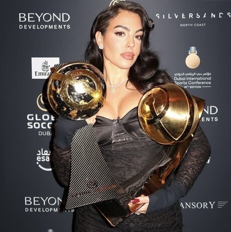 Georgina Rodriguez Hern ndez art étoile des photos