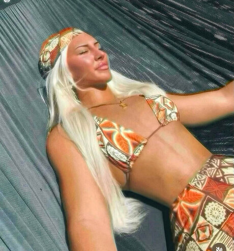 Blakely Ricketts actriz de desnudos galería