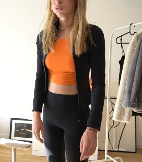 quitelola desnudos de modelos foto