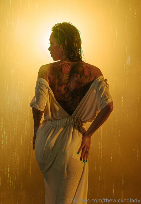 PAWG estilo perrito onlyfans sexo desnudo fotos