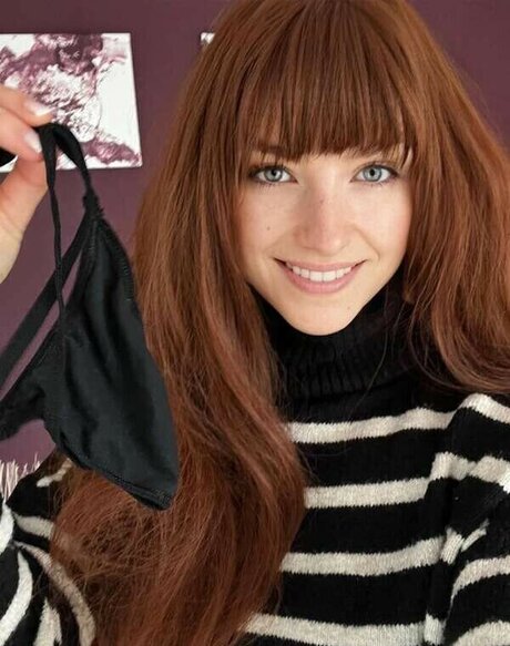 Anna Redd Please art étoile image