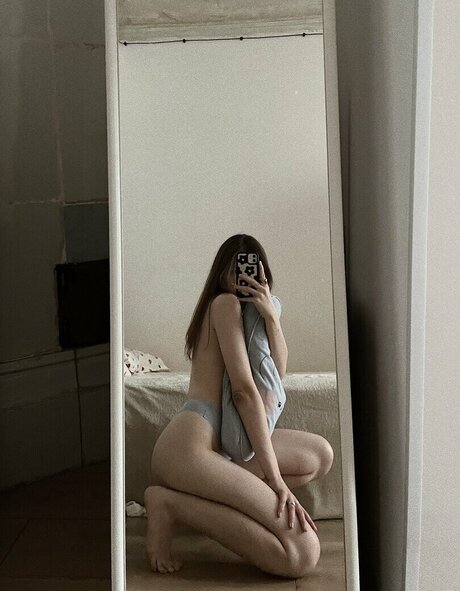 Kuromiromi modelo porno fotos