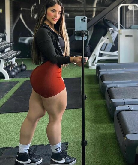 jasmine rguez 777 modelo hermosa imagen