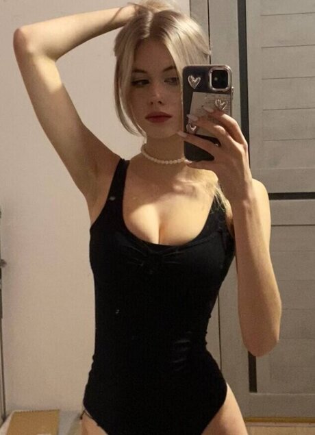 hefxtom modelo galerías