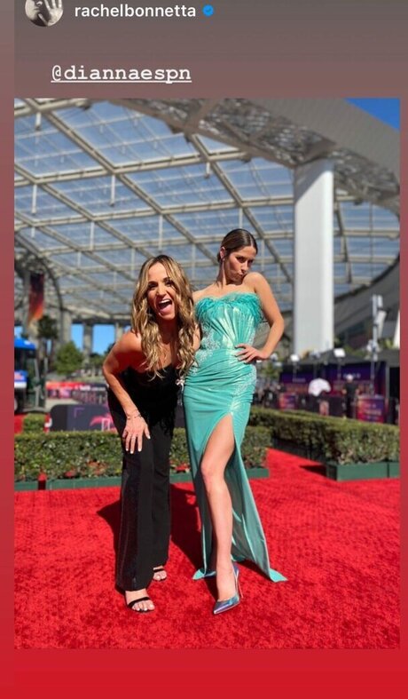 Dianna Russini étoile img