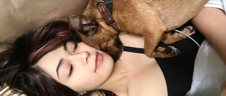 Beta s Inferno actrice érotique galeries